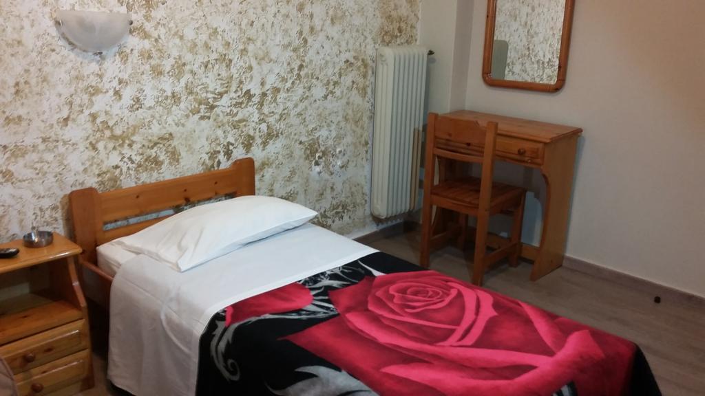 Alma Hotel 2*