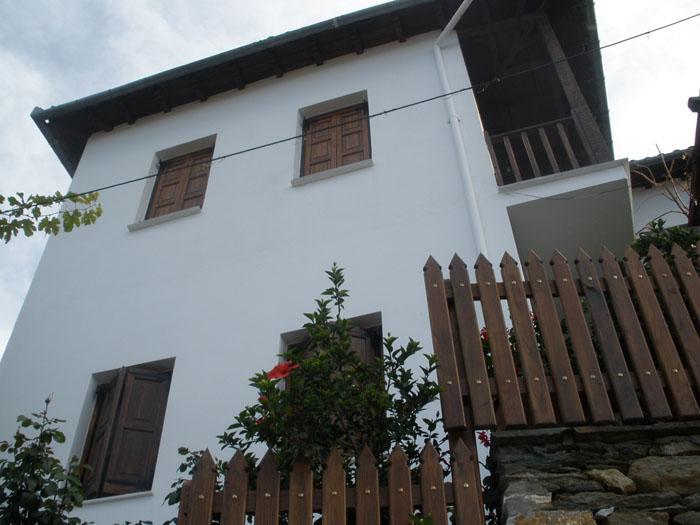 Village House *