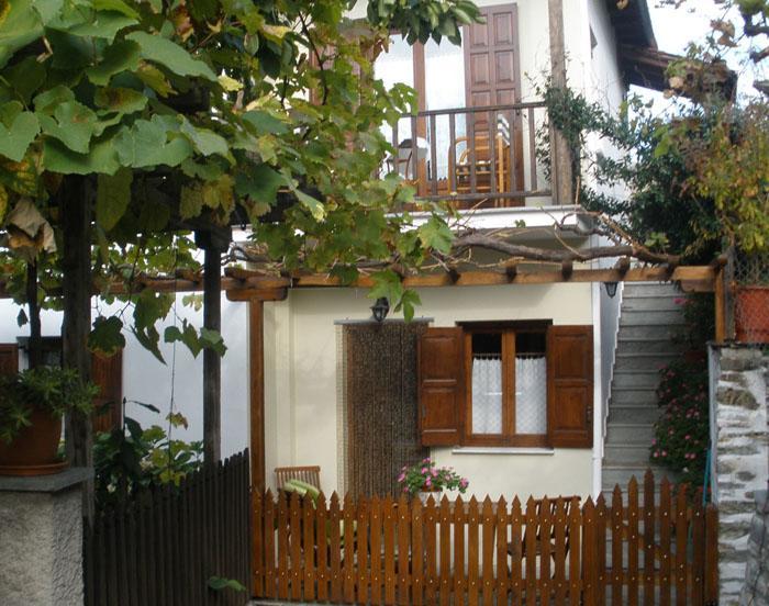 Guest house Village House *