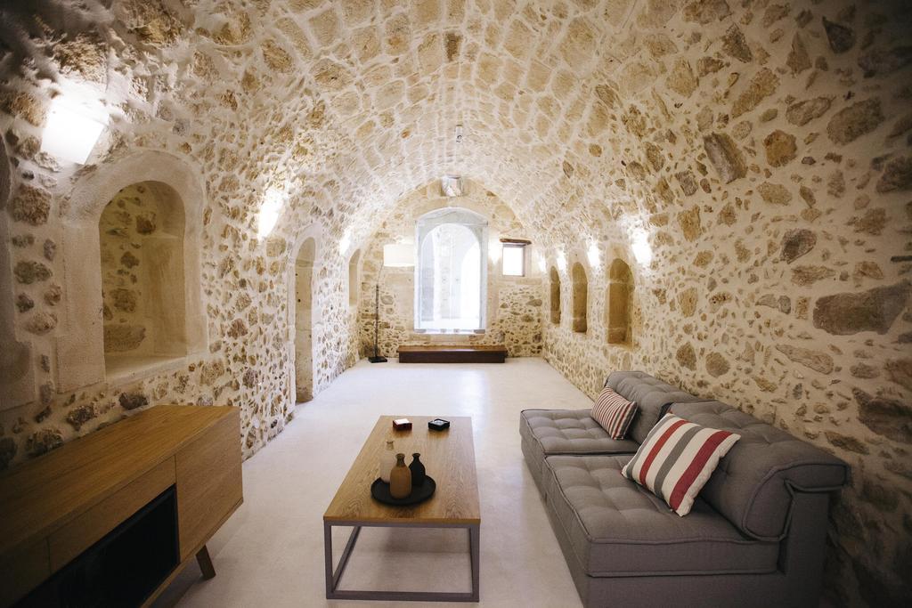 Holiday home Loucrina Maroulas