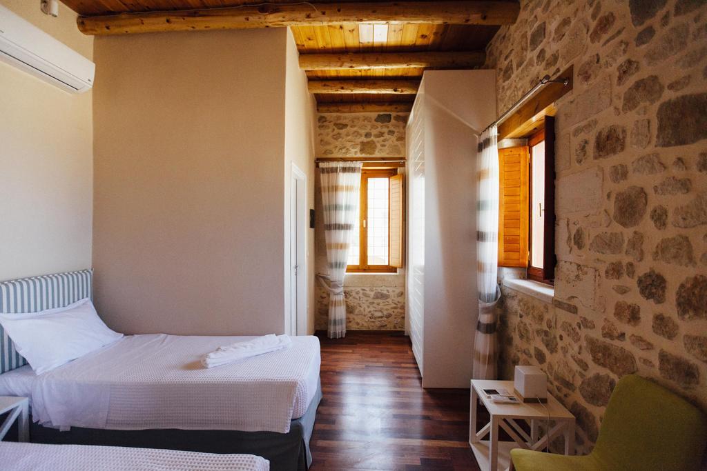 Loucrina Holiday home