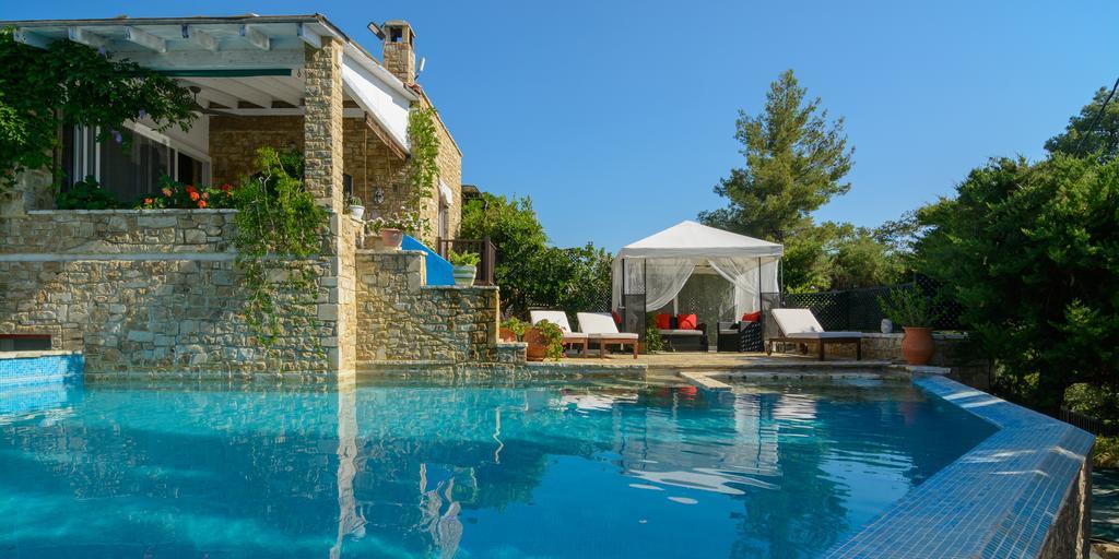 Villa Maria Elena Villas