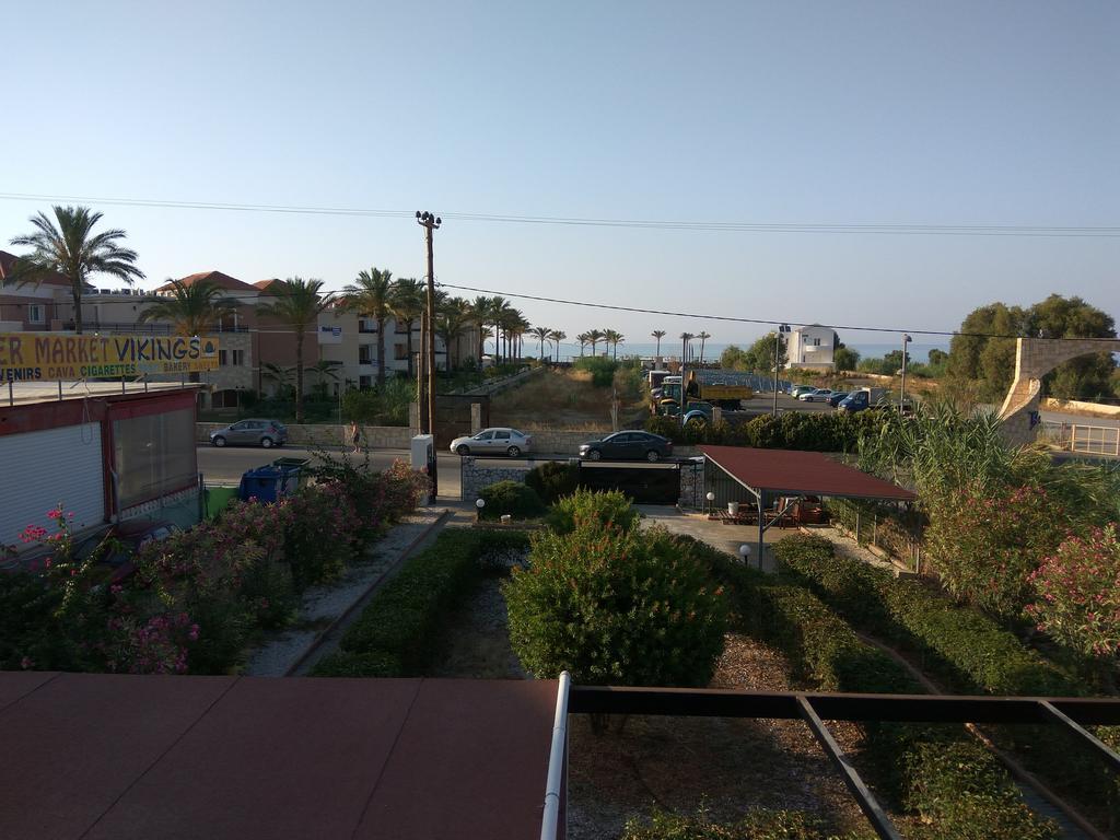 House Near The Sea *