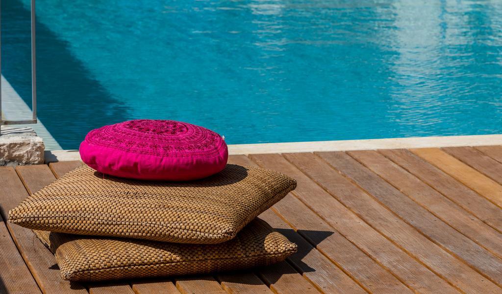 Villa Oliva, In A Serene Location & Private Pool, By Zantewize