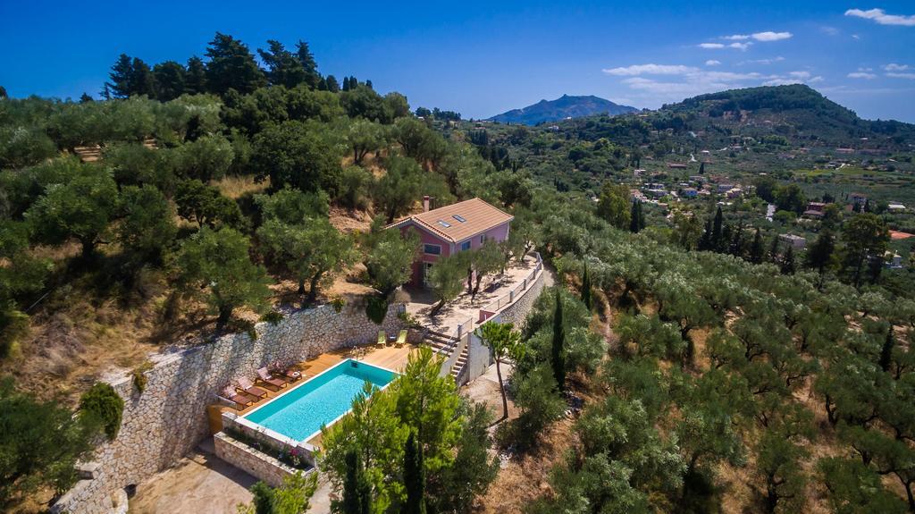 Villa Oliva, In A Serene Location & Private Pool, By Zantewize Akrotiri (Zakynthos)