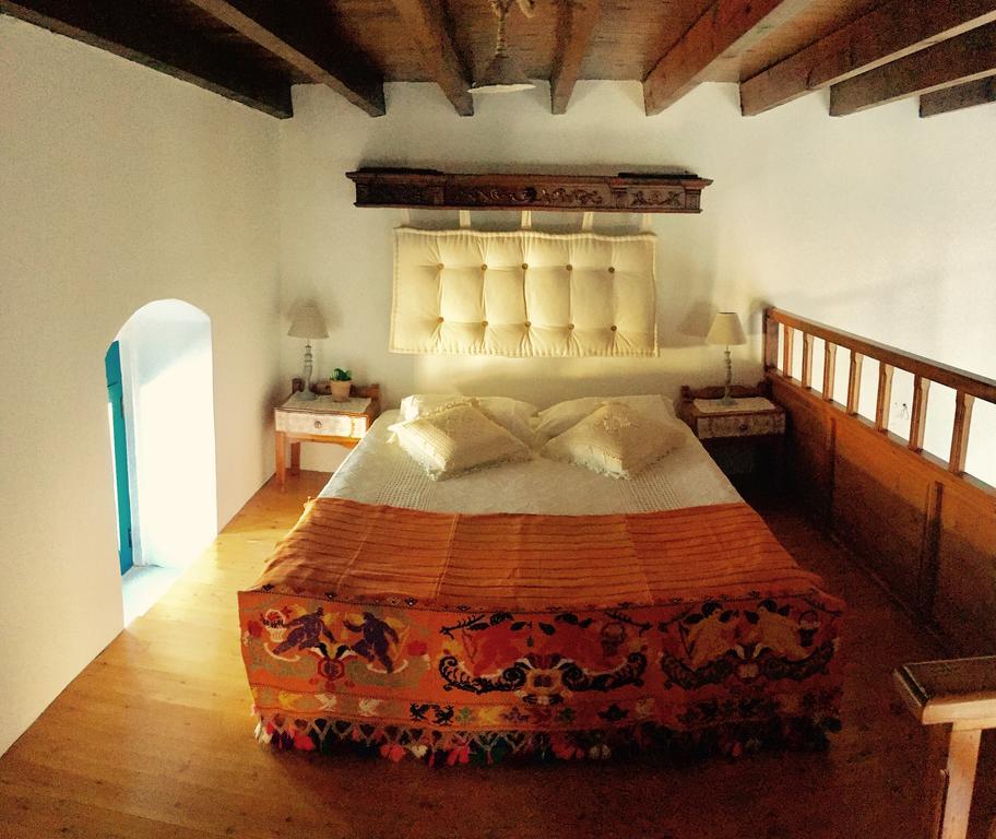 Mariza's Traditional House 1900 Soroni