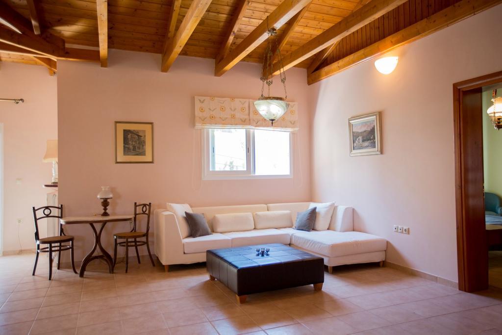 Loft Near The Holiday home