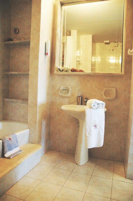 Petra Apartment *