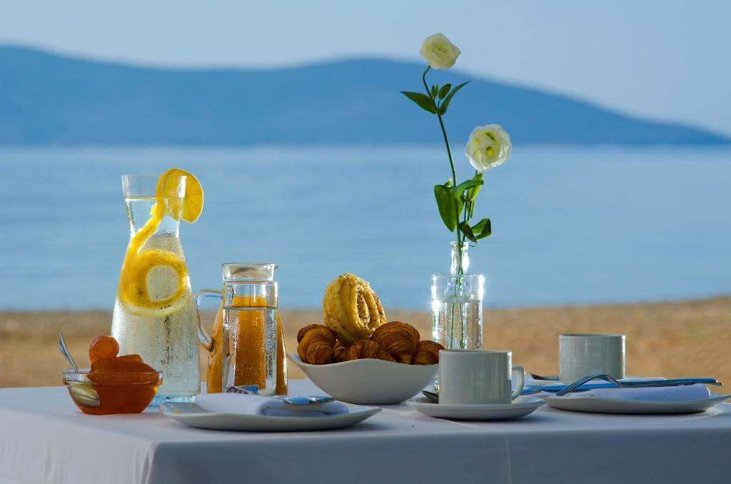 Makis Aparthotel Thermisia