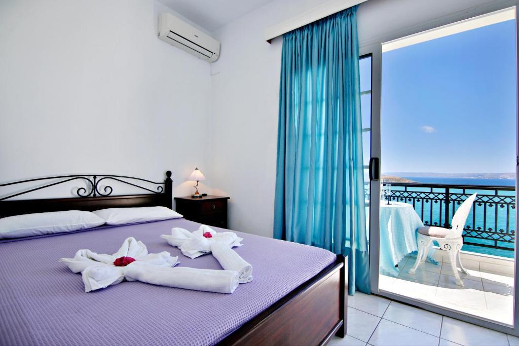 Isadora Apartment *