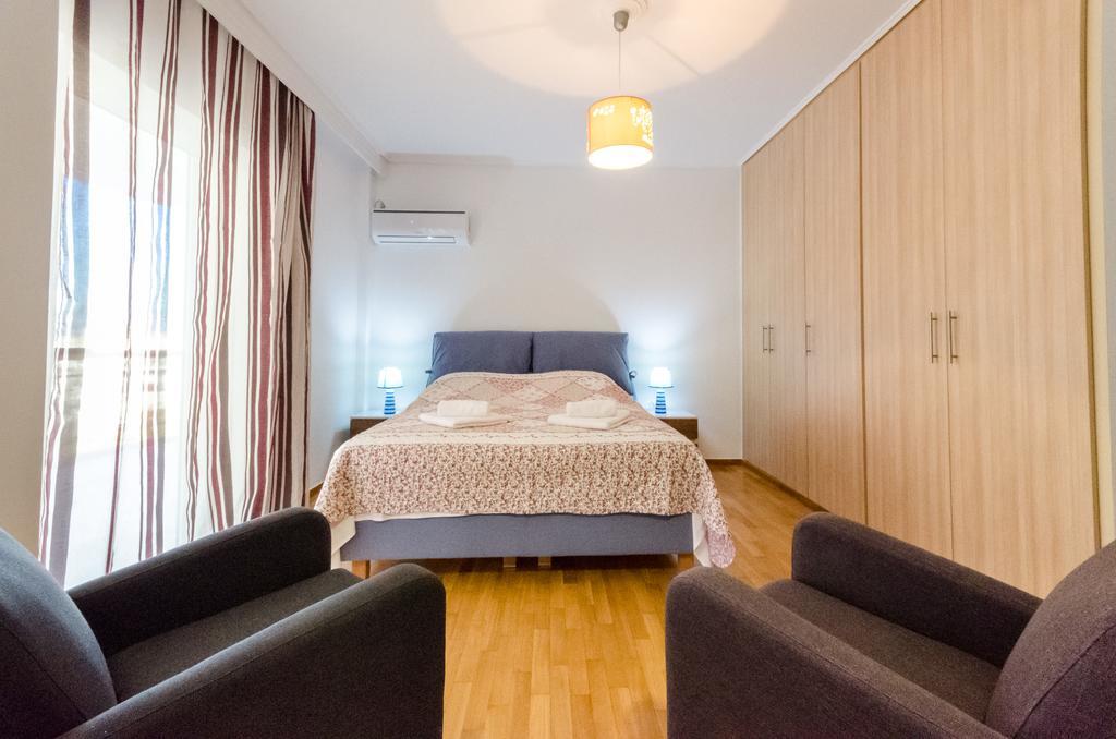Taurus Apartment Athens