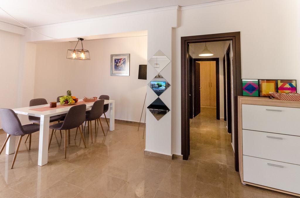 Taurus Apartment Athens