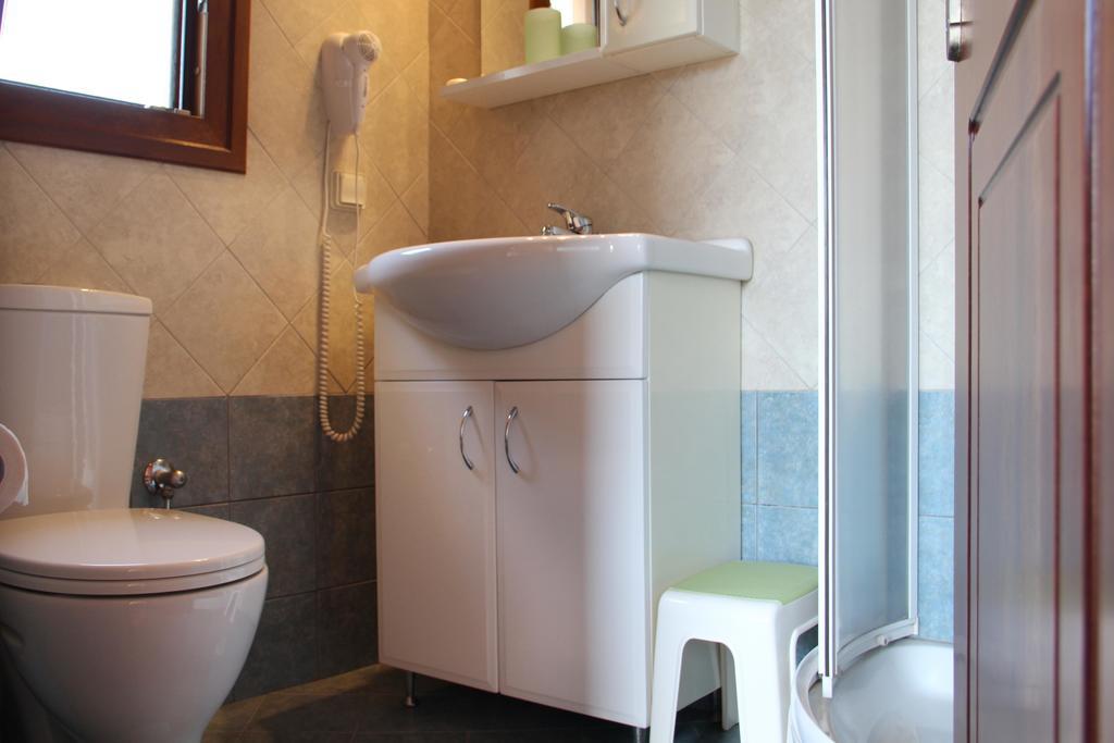 Axahas Apartment Mesi (Tinos)