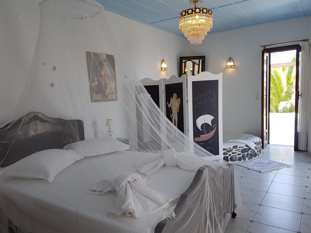 Holiday home Mantalena Skyros
