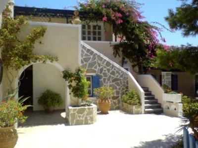 Paradise Akrotiri (Santorini)