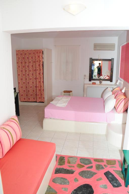 Annita's Village 3*
