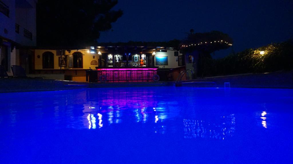 Mary Aparthotel
