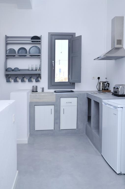 Apartment Ionathan Koufonisia