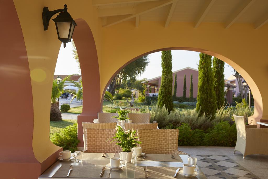 Aparthotel Capo Di Corfu 5*
