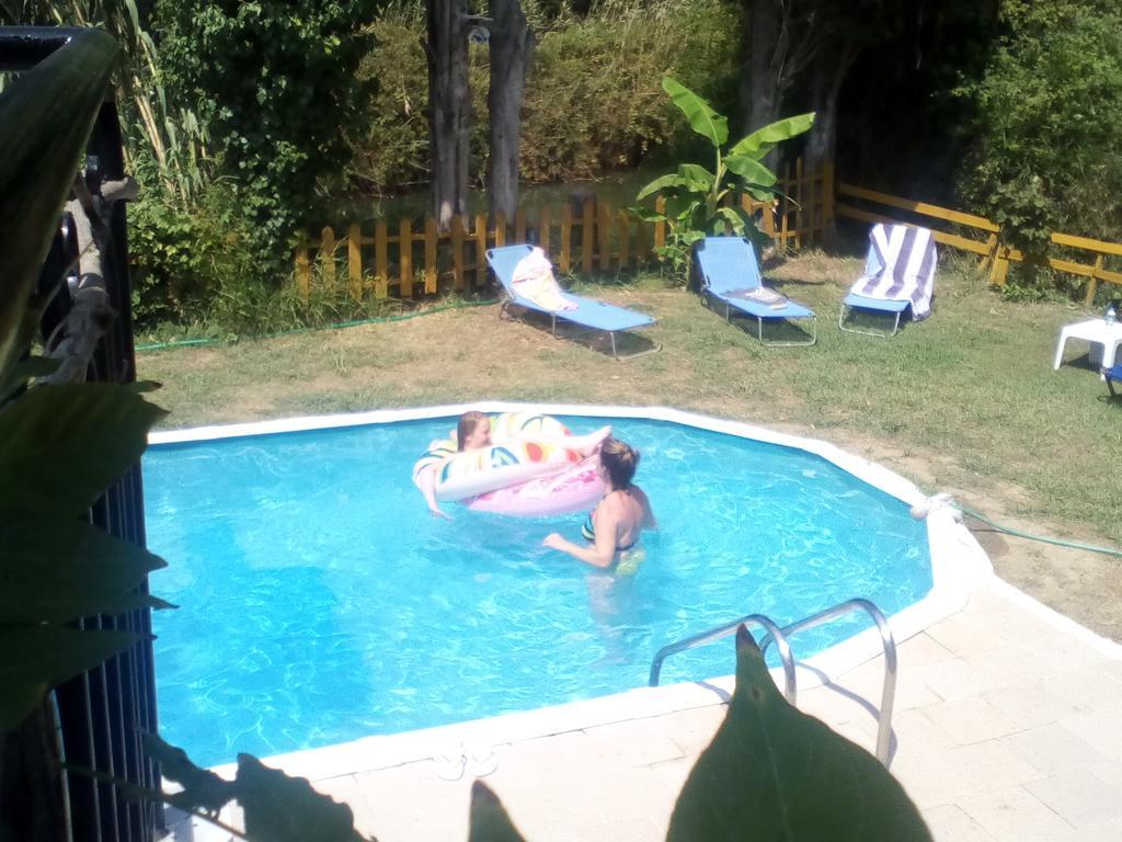 Georgina Family 2*