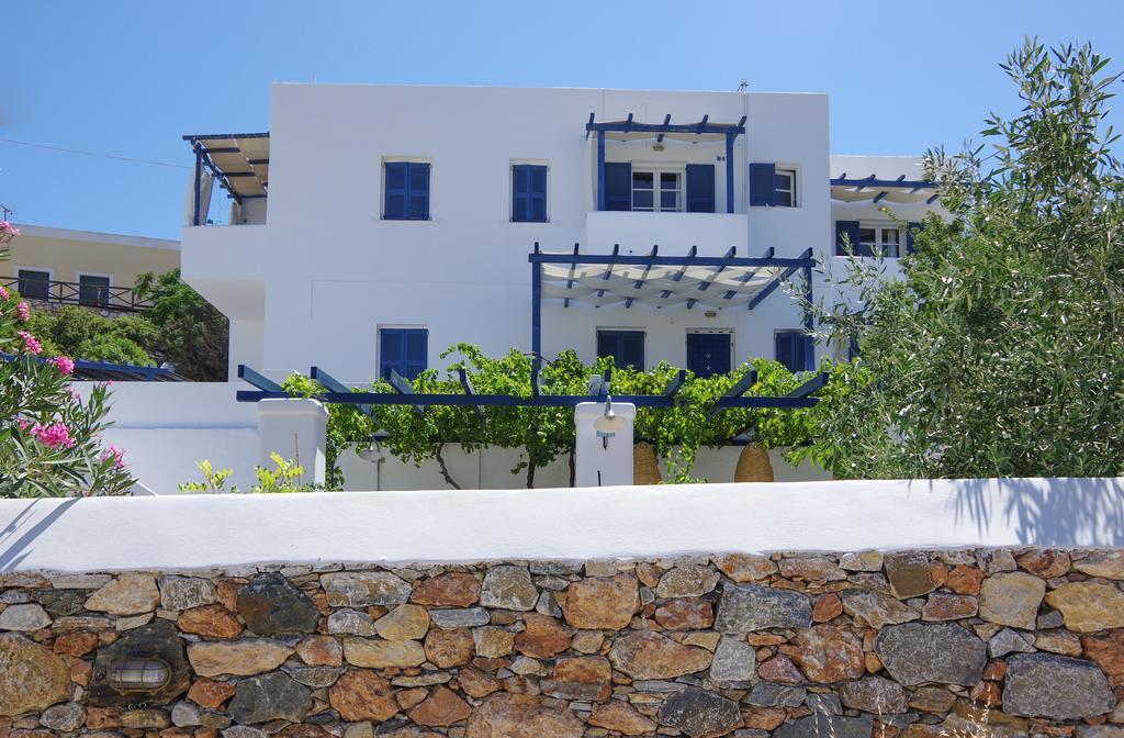 Glarontas Apartment