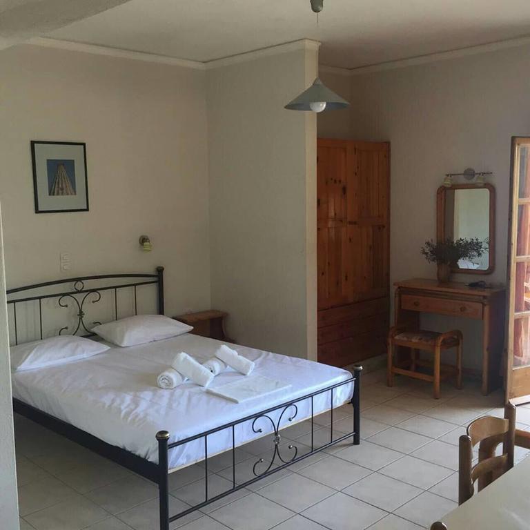 Aparthotel Agistri *