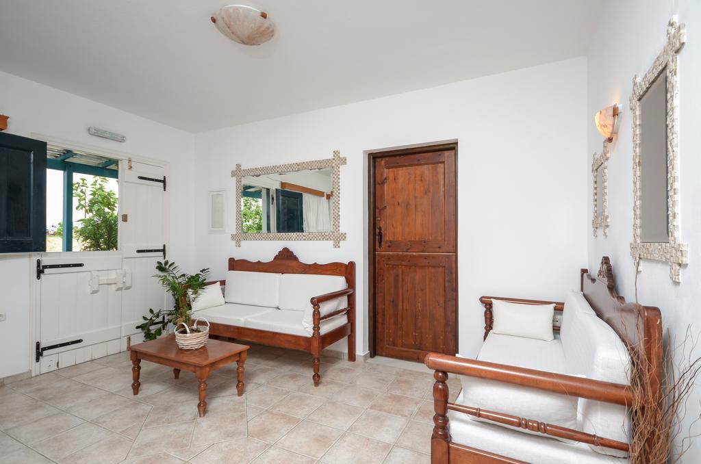 Three Lakes Apartment *