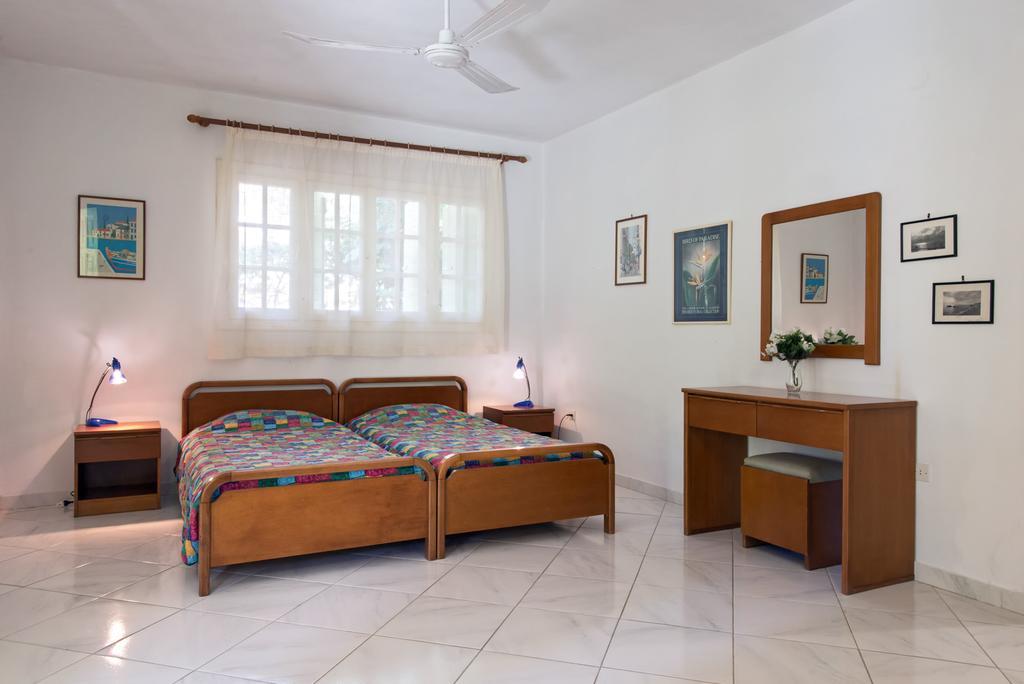Apartment Marinos