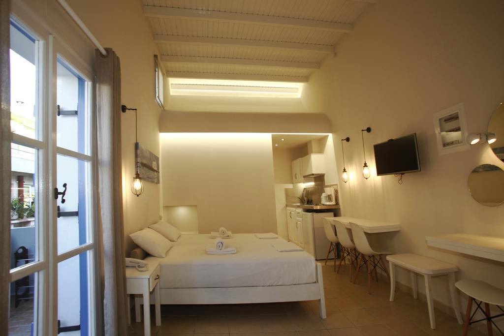 Apartment Studios Vasilis Agia Marina (Crete)