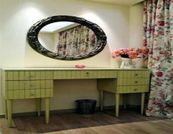 Hotel Comfy Boutique 3*
