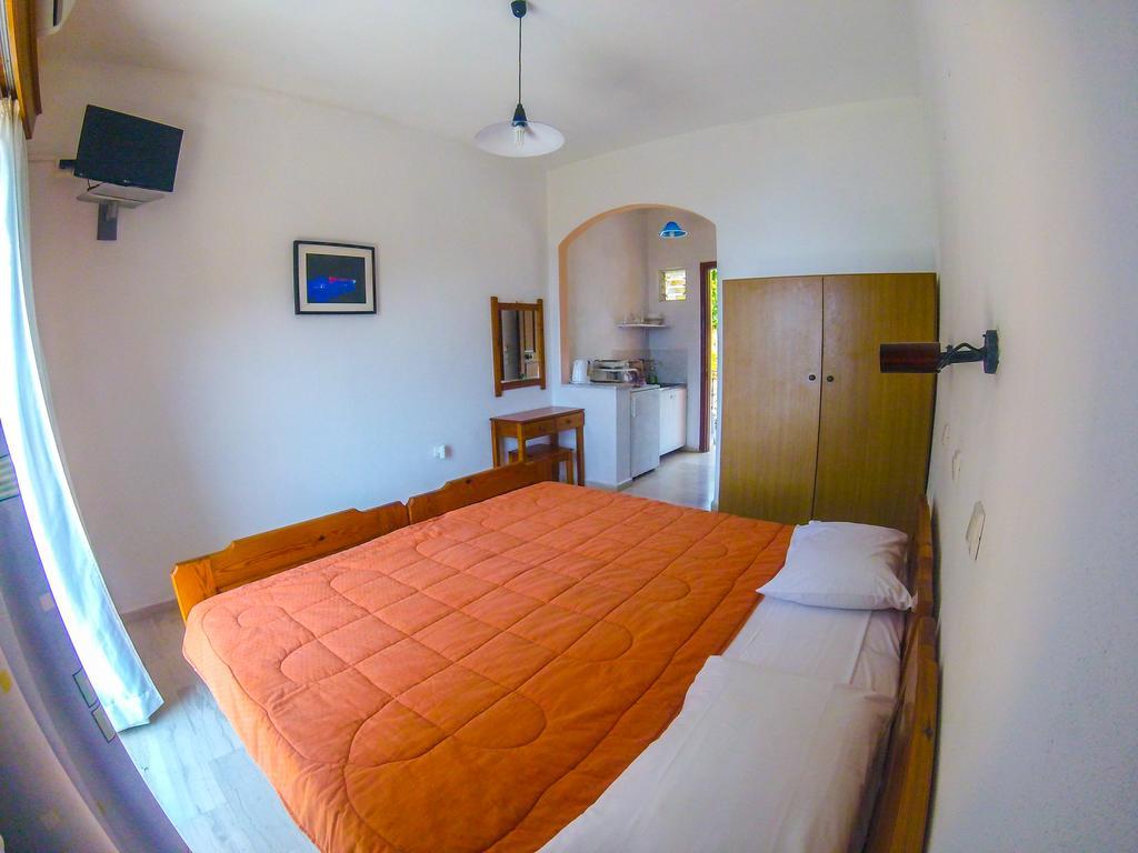 George's Aparthotel Ermones