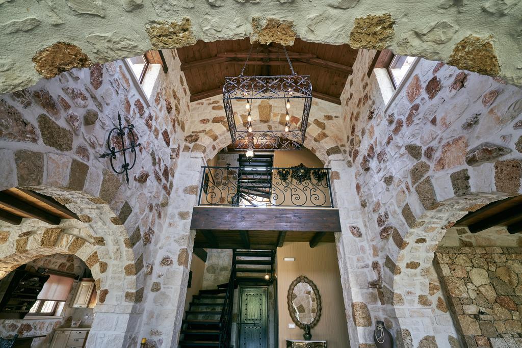 Villa Palazzo Di P Villa, World 5Th Award *