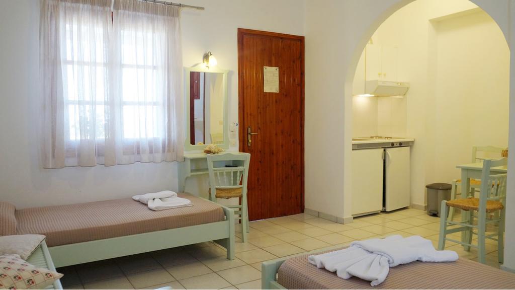 Glyfada Beach Aparthotel 2*