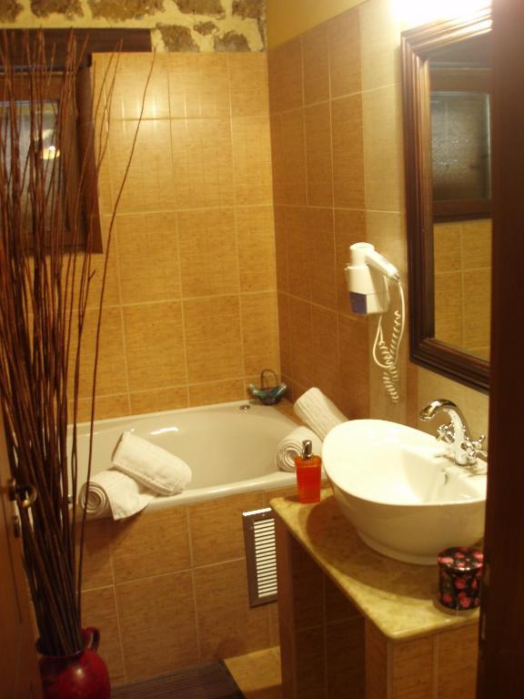 Filiantra Suites 3* Kato Pitsa