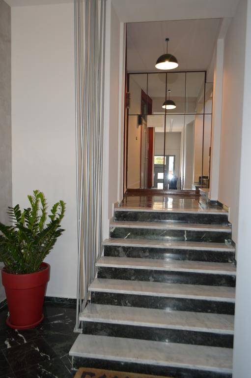 Apartment Tobacco Warehouse *