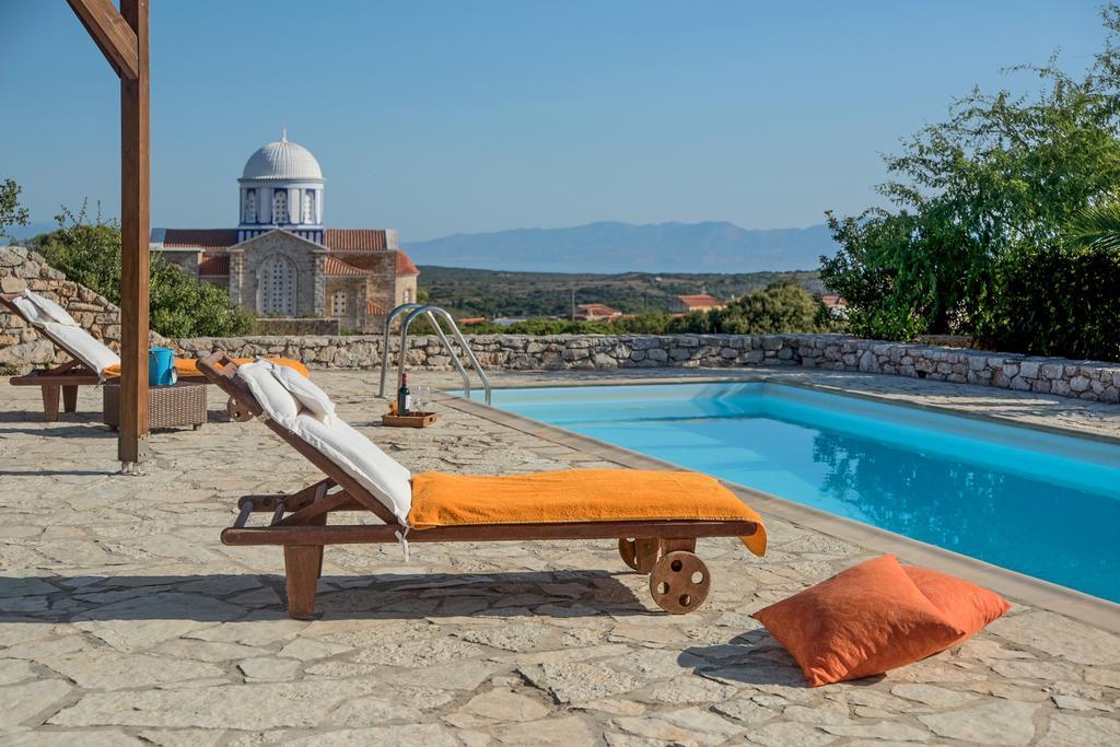 Cerigo Villa
