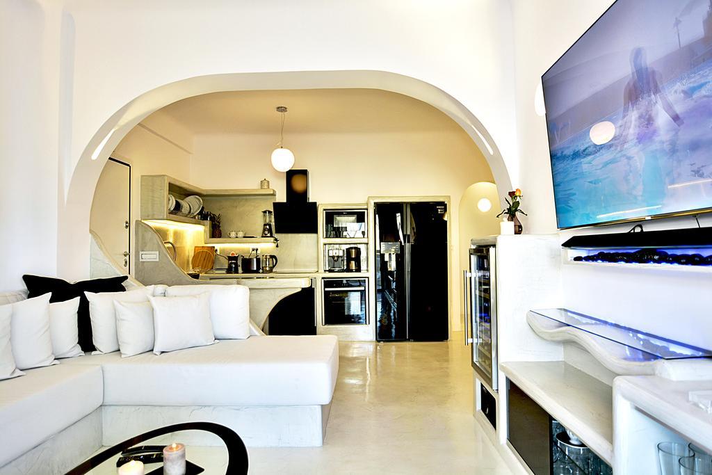 Santorini Loft Apartment