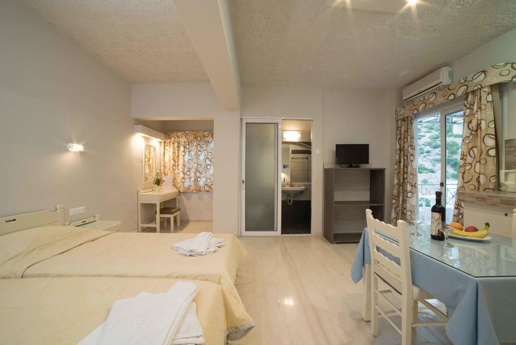 Athena Apartment Agia Galini (Crete)