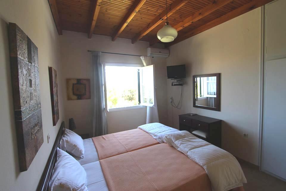Amalia Acharavi Apartment *