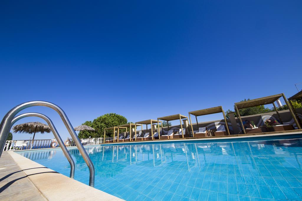 Hotel Navarone