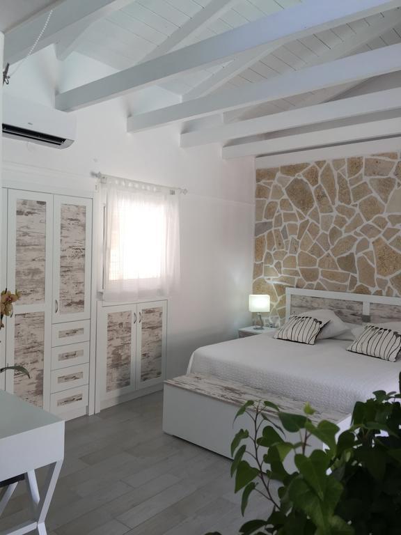 Villa Lithos