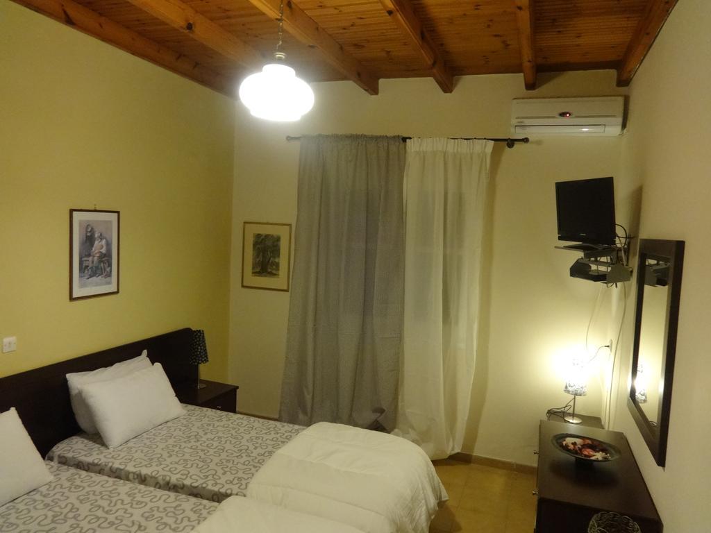 Apartment Amalia Acharavi