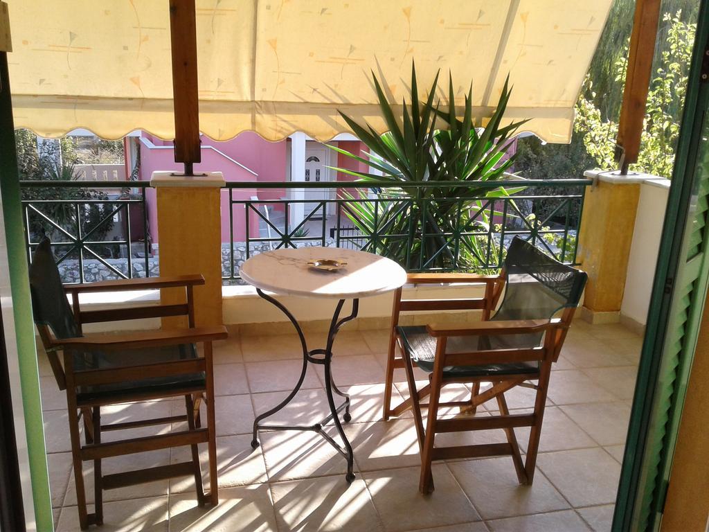 Lenia Aparthotel Kalamitsi (Lefkada)
