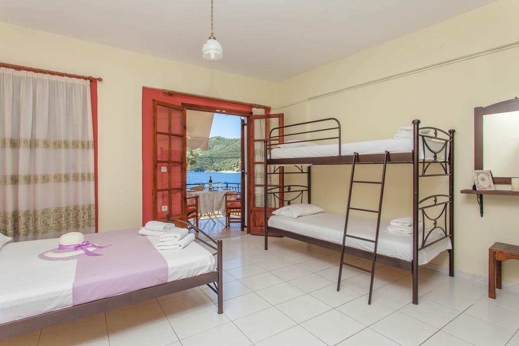 Aparthotel Ionio Sea Poros Mikros Gialos