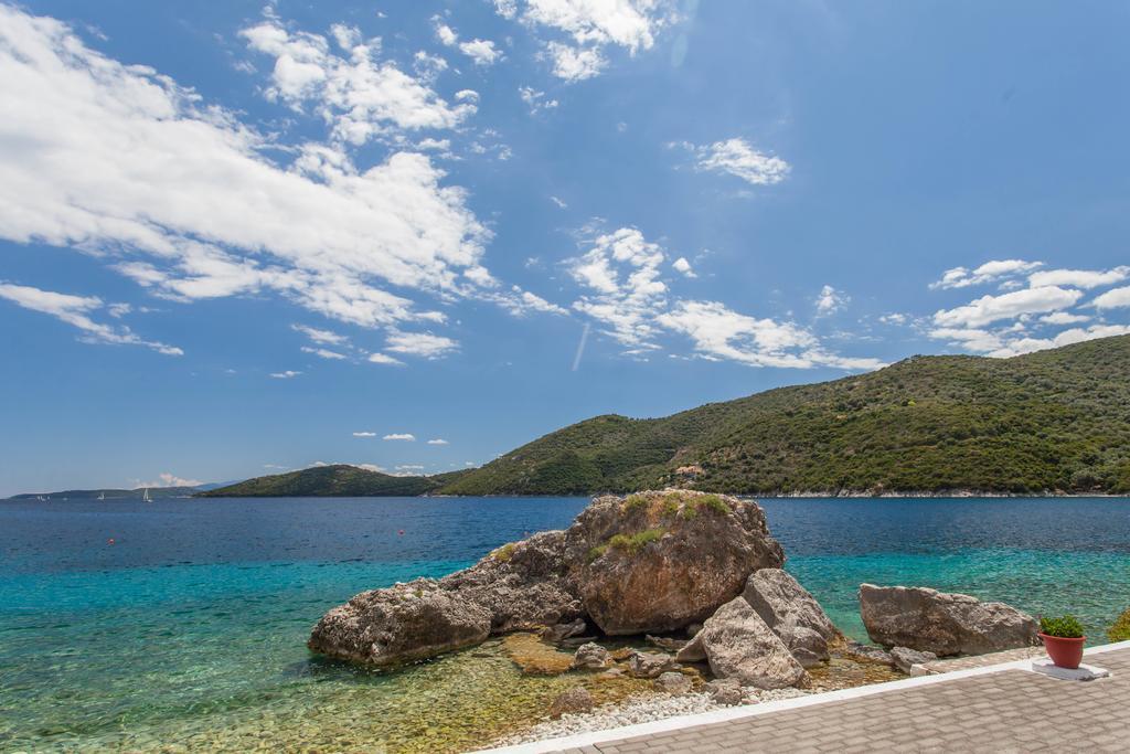 Ionio Sea Poros *