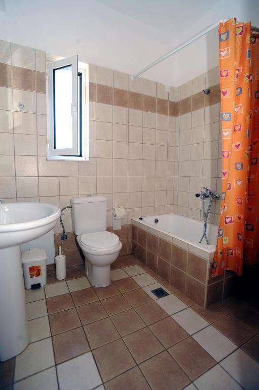 Aparthotel Evilion 2*