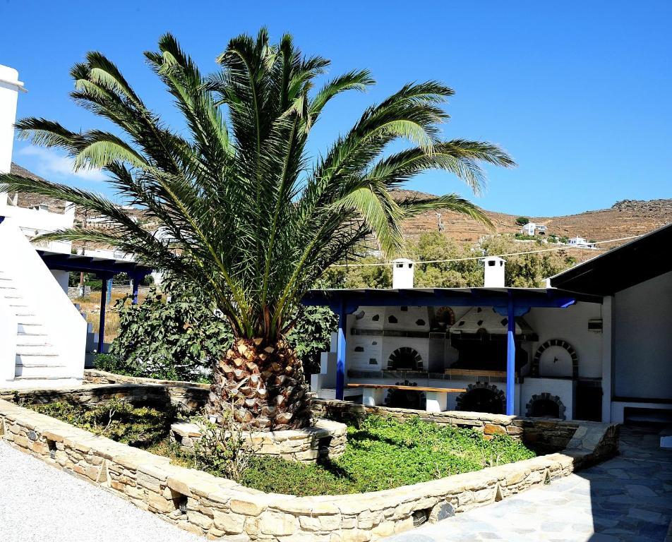 Porto Apergis 3*