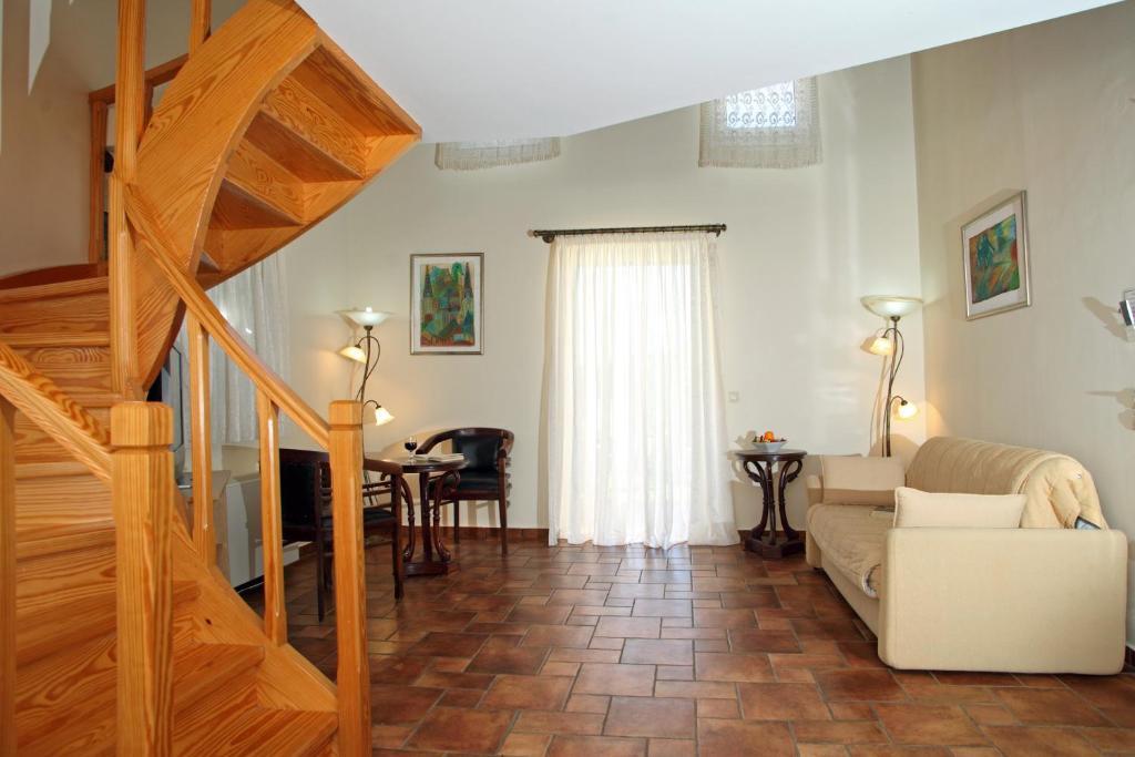 Villa Kydonies Frinion