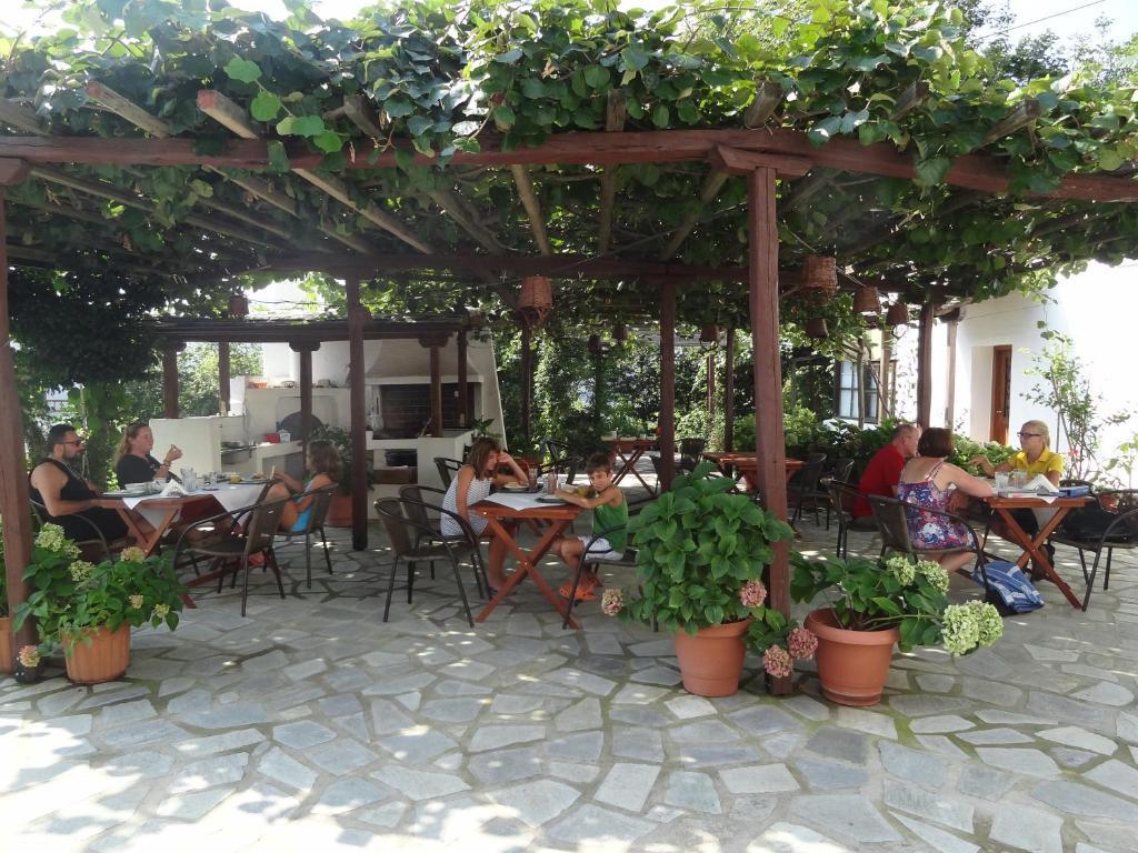 Aparthotel Enallaxis *