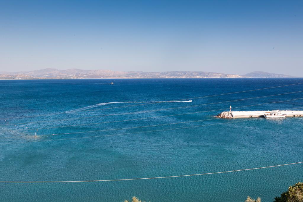 Sea View Apartment *